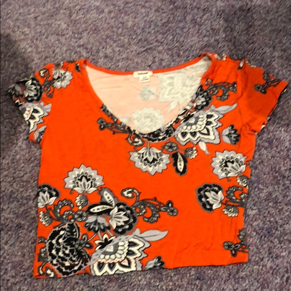 Crop top